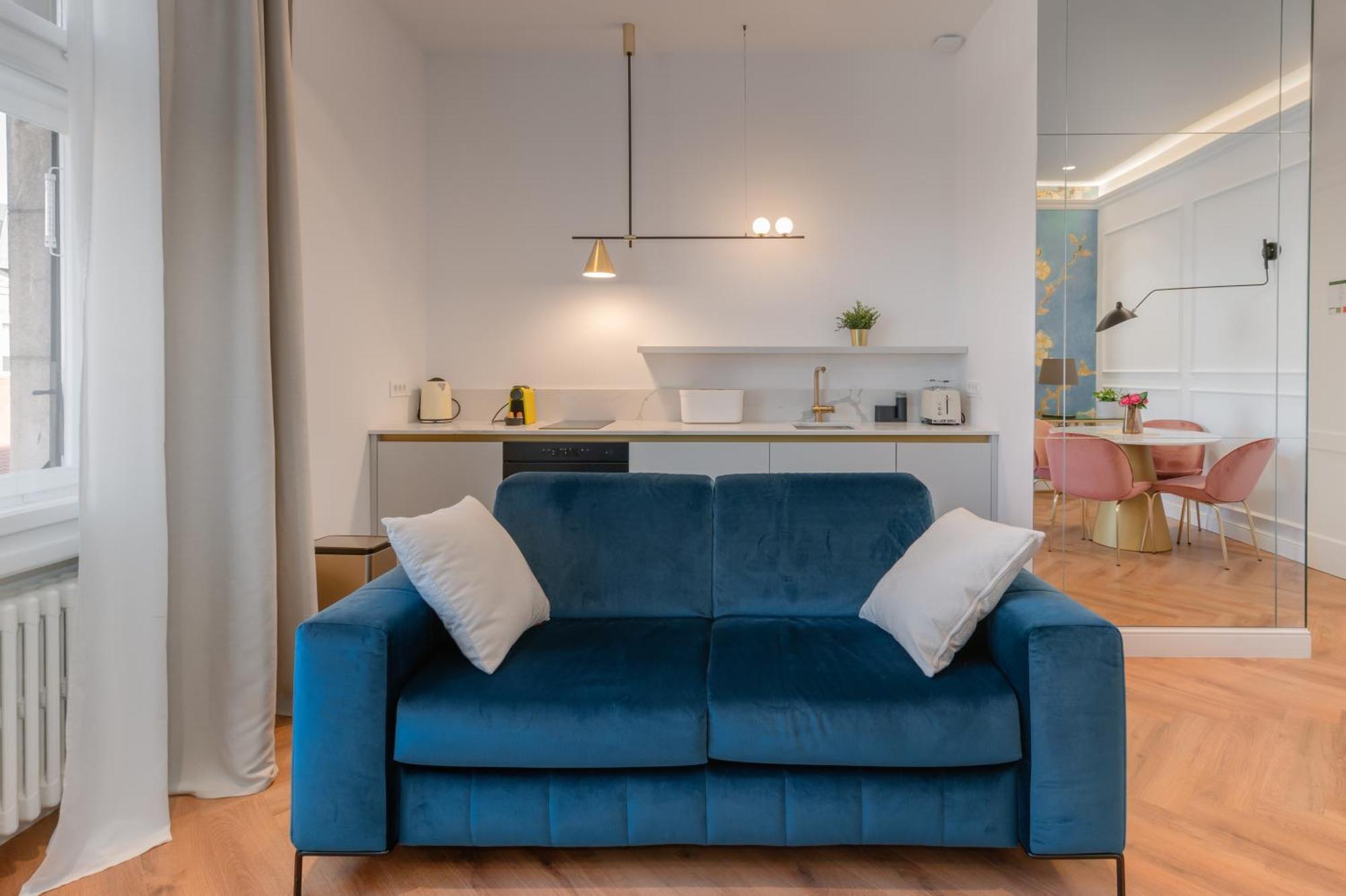 Grand Apartments Загреб Экстерьер фото